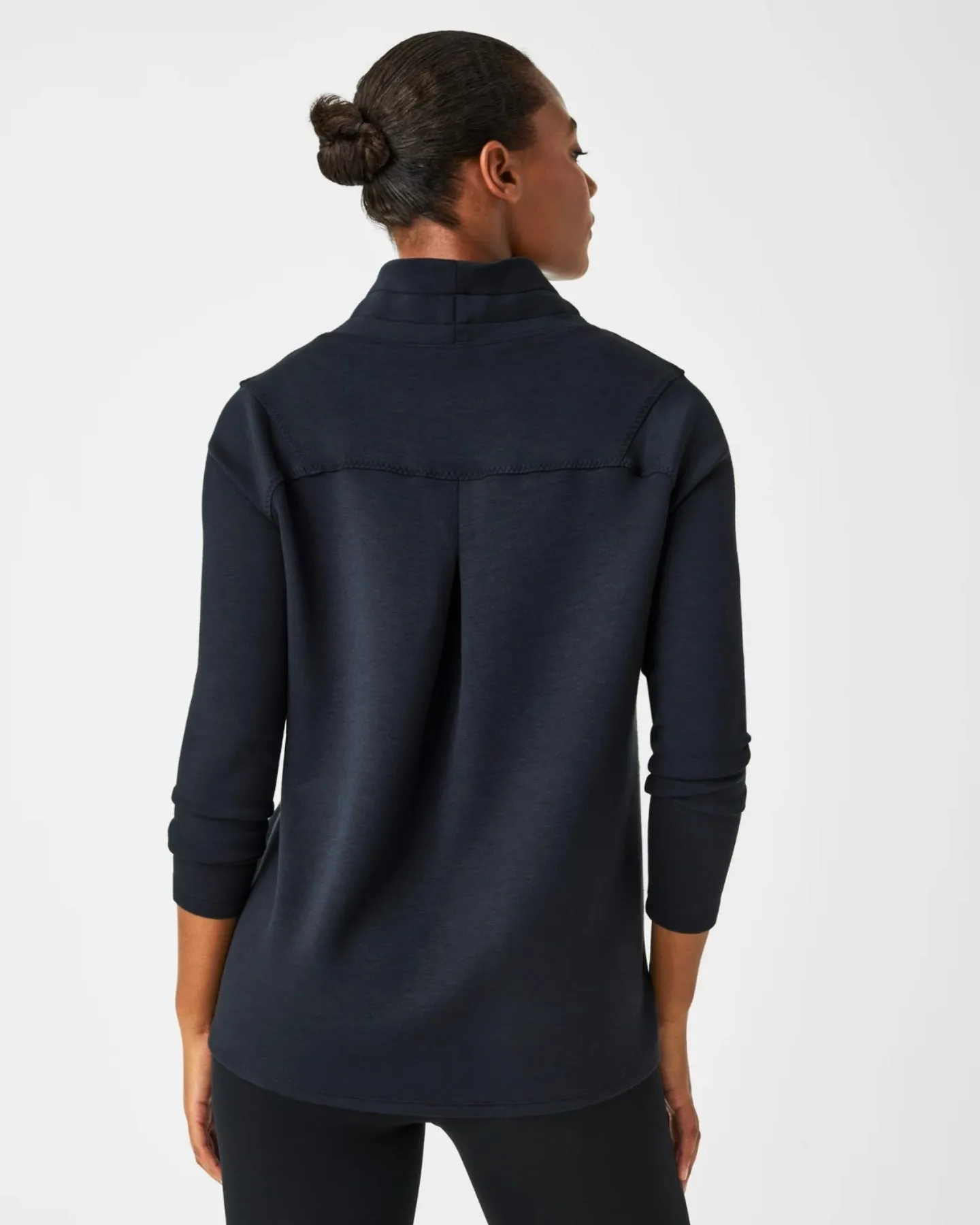 AirEssentials ‘Got-Ya-Covered’ Pullover