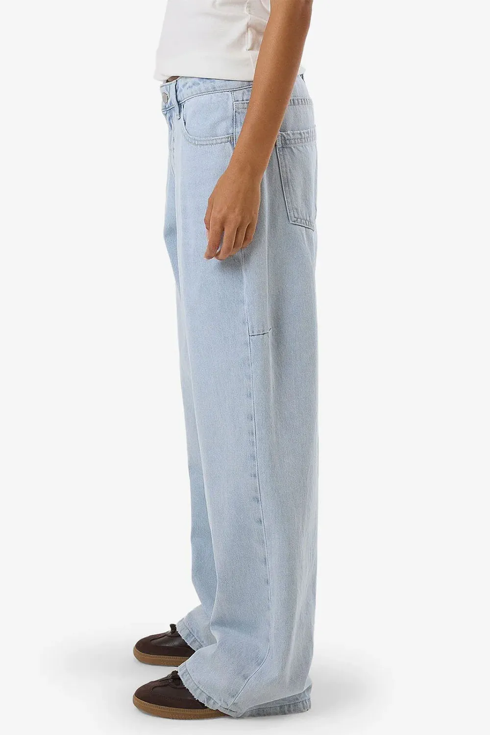 BILLIE LOW BAGGIE JEAN - LIGHT ASH BLUE