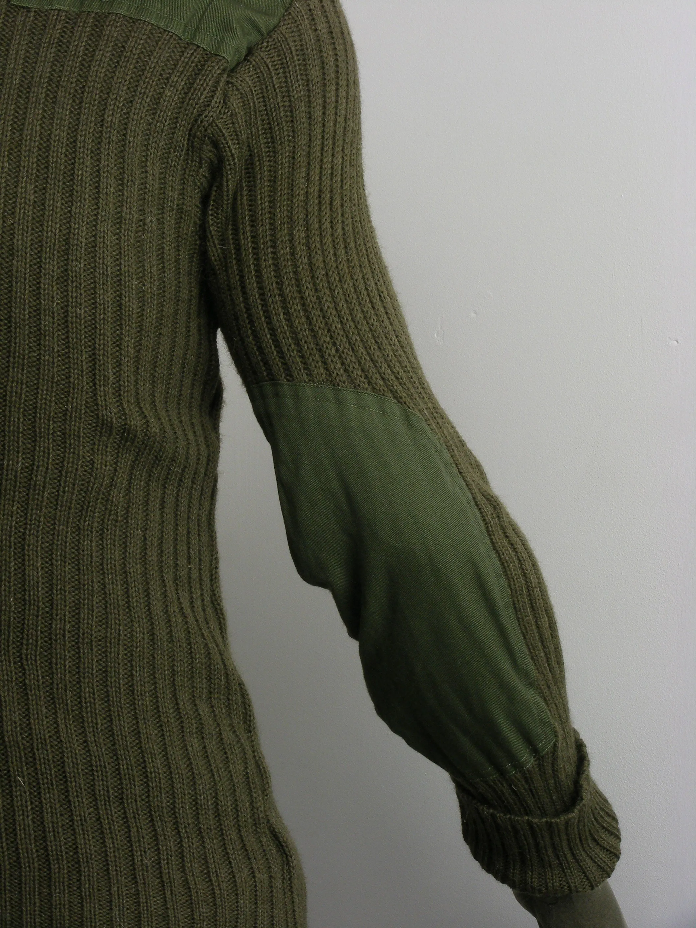 British Army Olive Green Jumper - Woolly Pulley Distressed