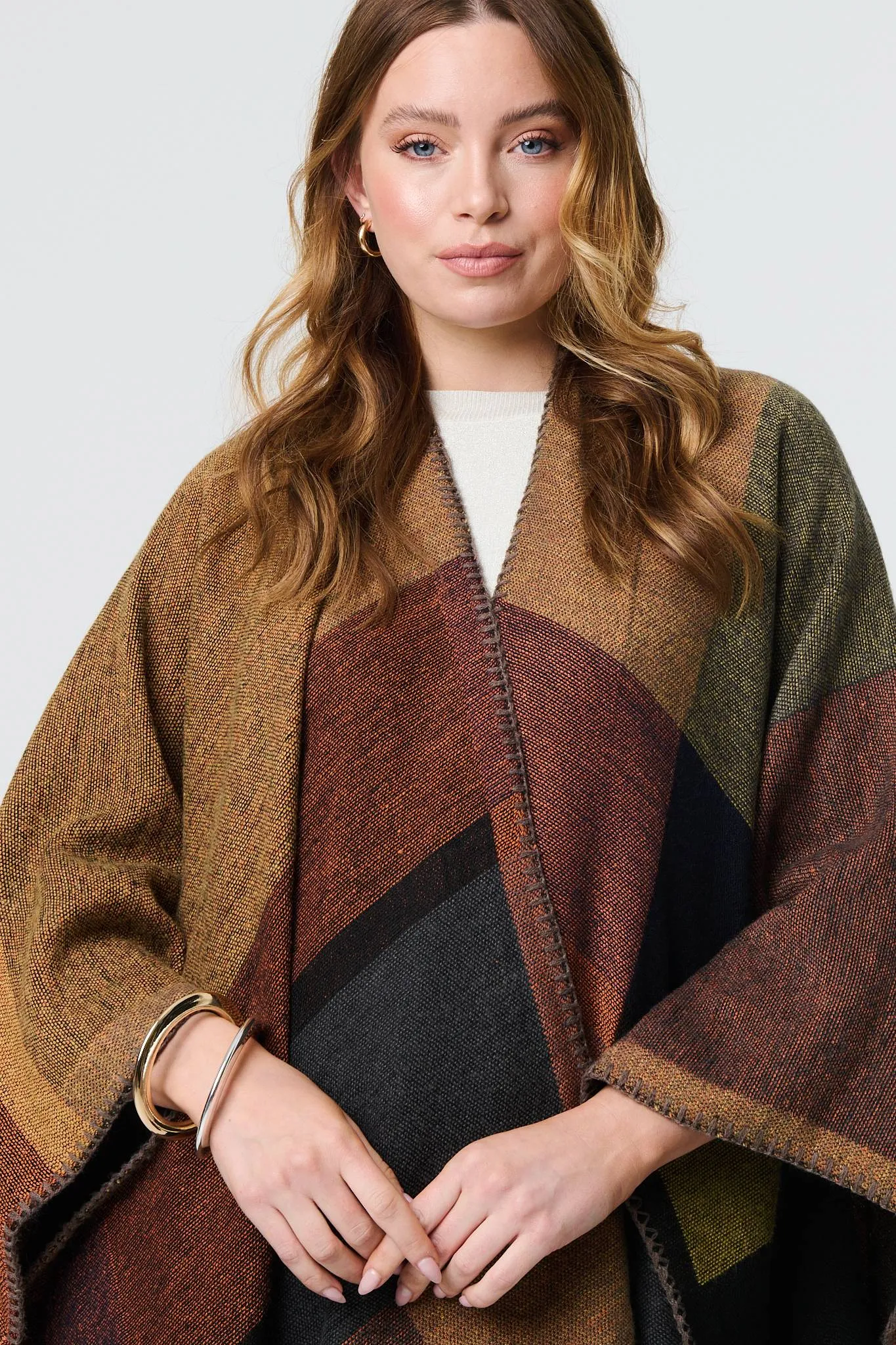 Colour Block 3/4 Sleeve Relaxed Poncho