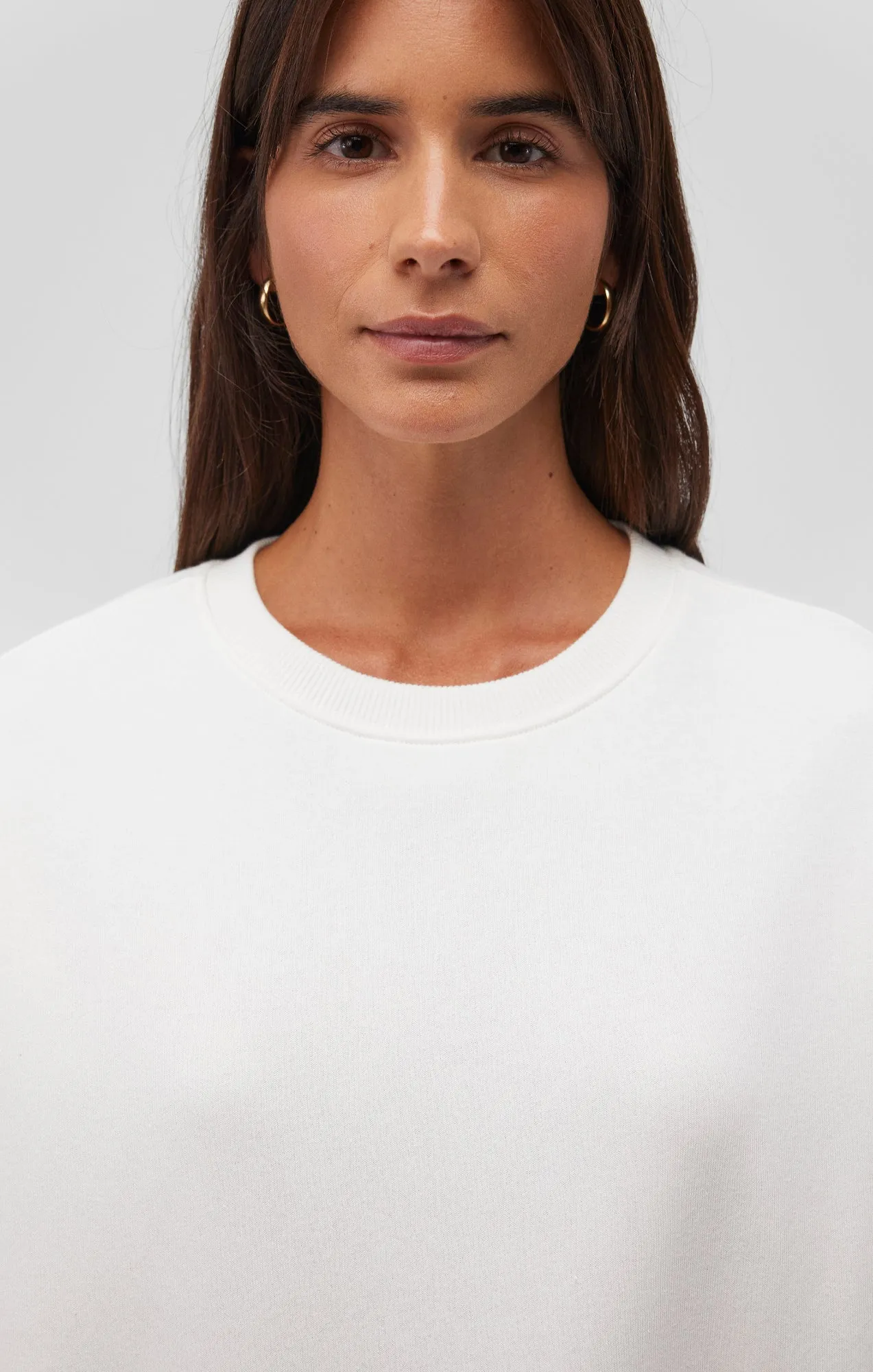 DROP SHOULDER SWEATSHIRT IN ANTIQUE WHITE