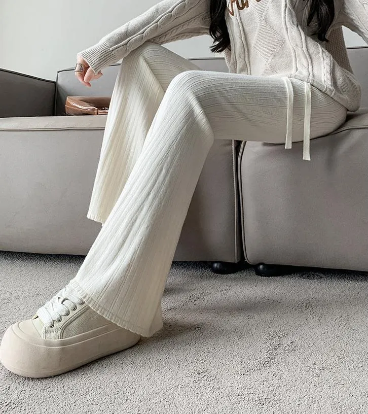 Fashionkova Miral Ribbed Knit Flare Pants