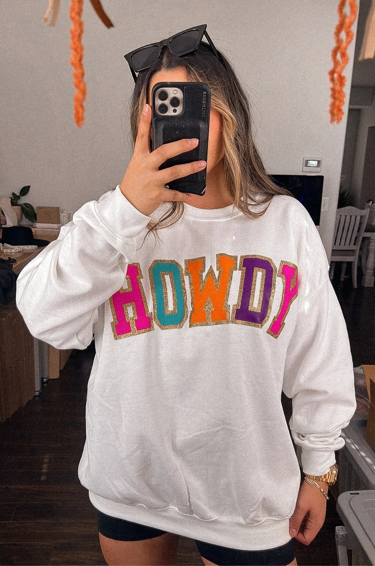 HOWDY crewneck sweatshirt