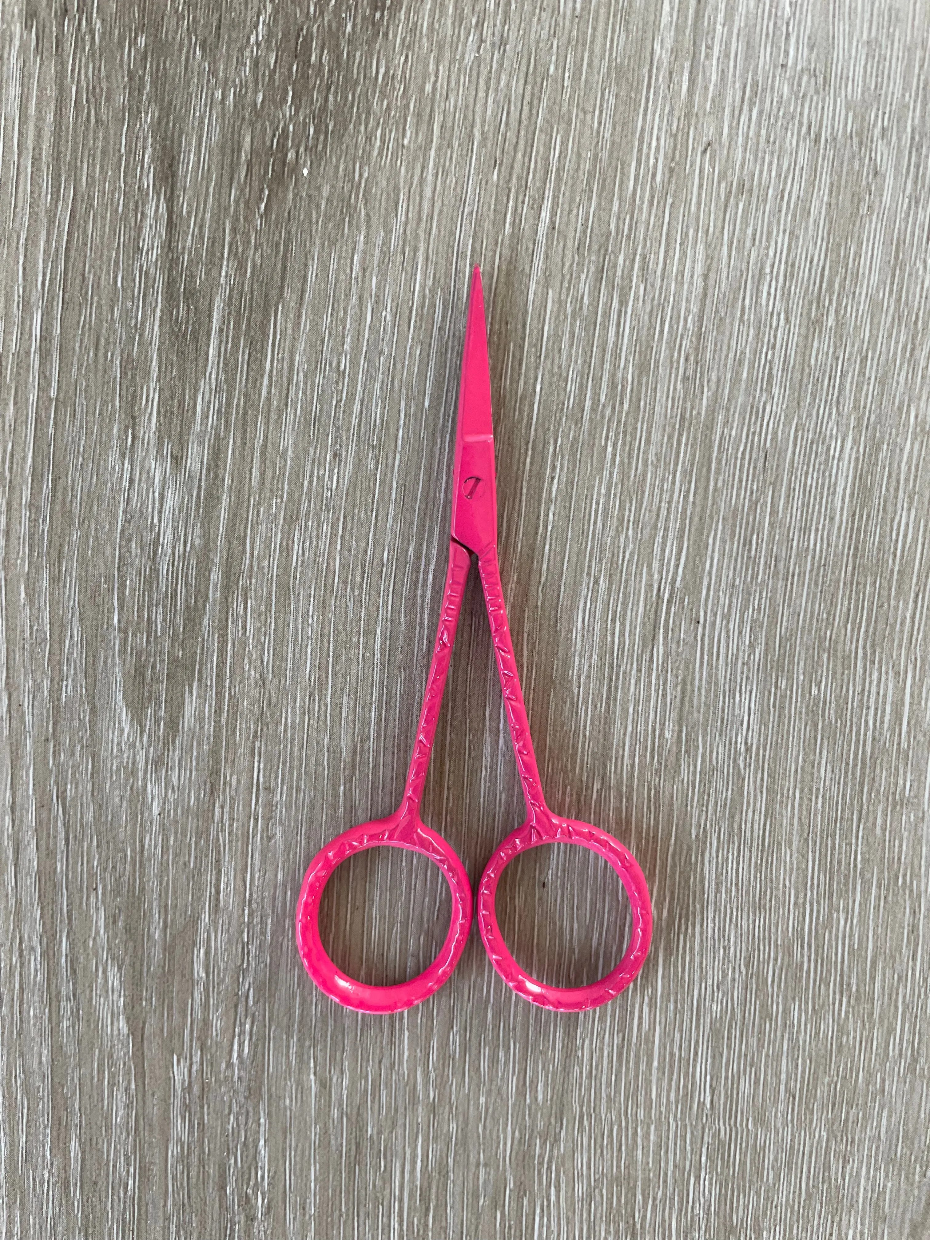 Joji Scissors