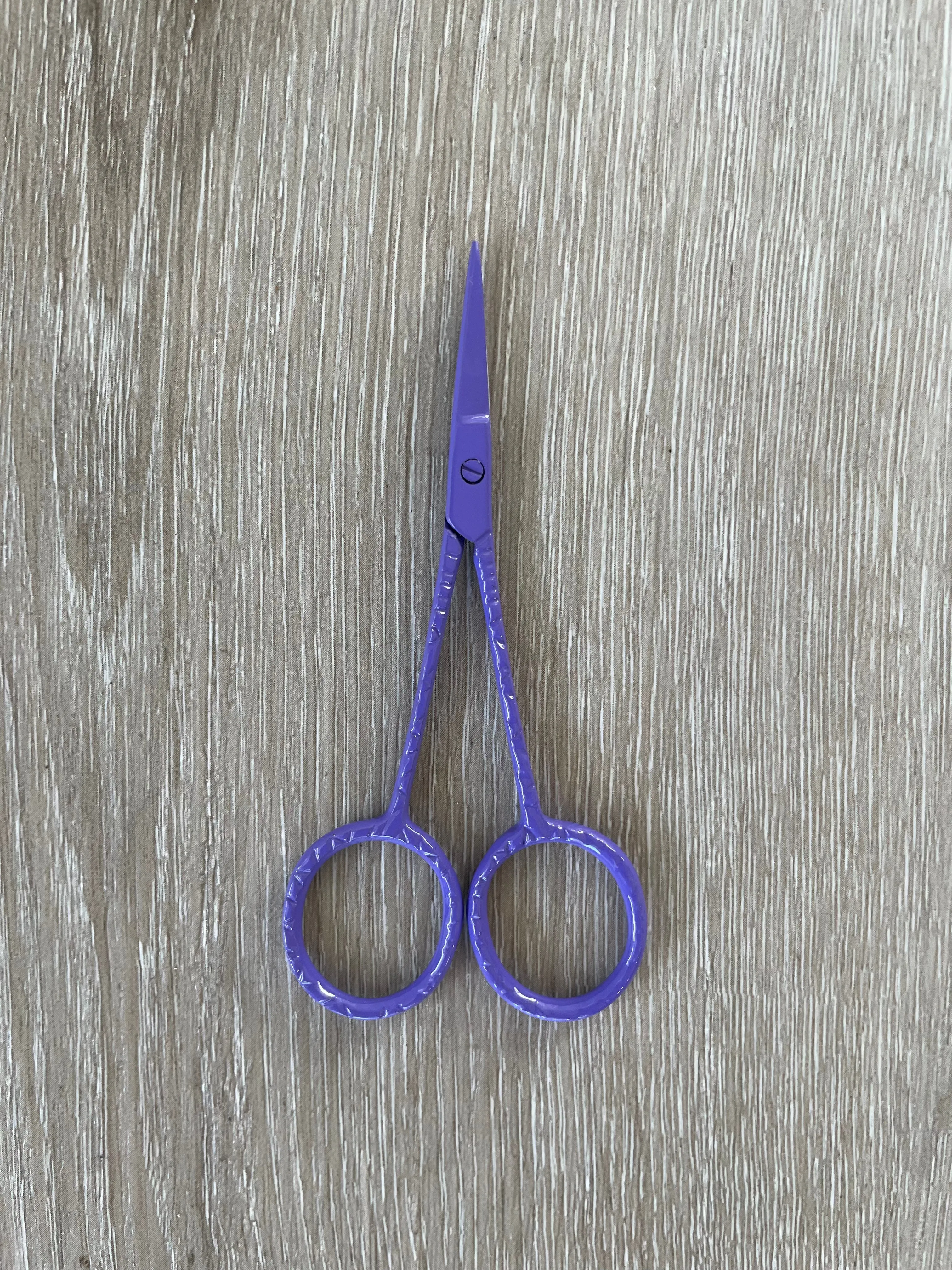 Joji Scissors