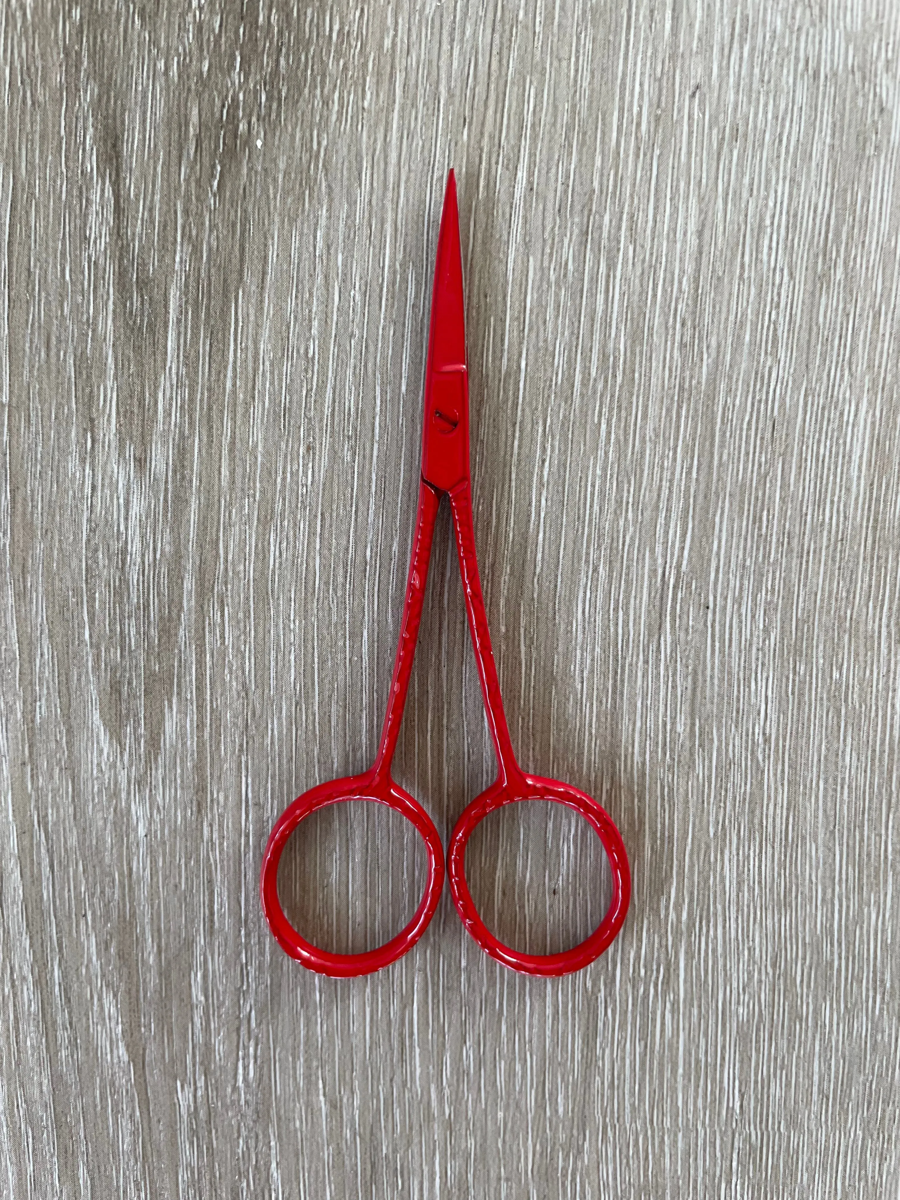 Joji Scissors