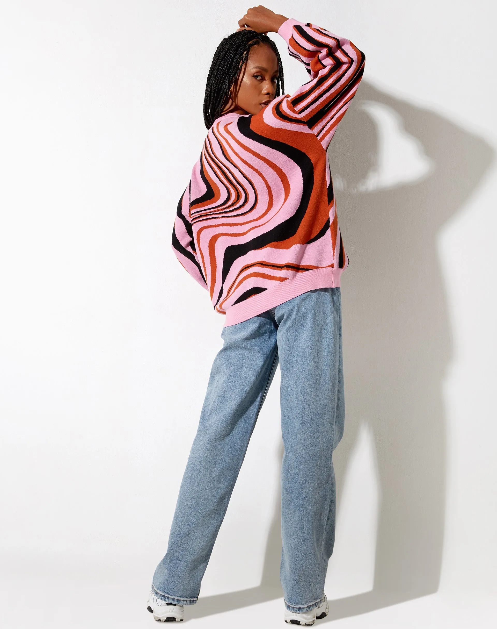 Mably Jumper in Mega Ripple Pink