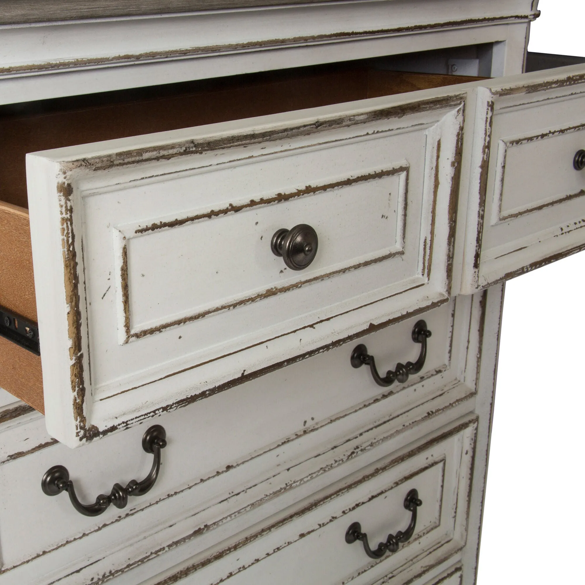 Magnolia Manor 5 Drawer Chest