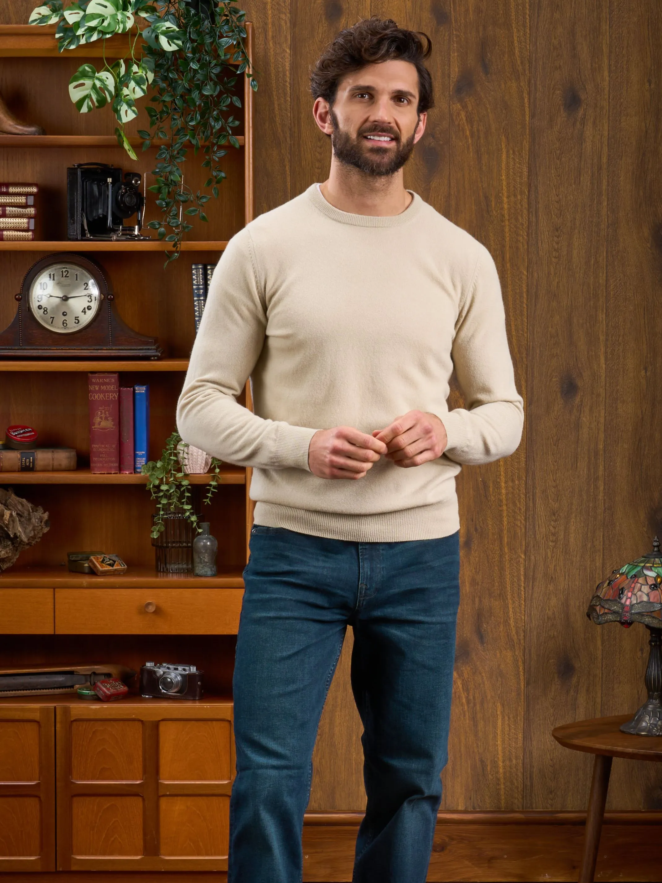 Men's Geelong Lambswool Crew Neck Jumper In Natural - Regular Fit