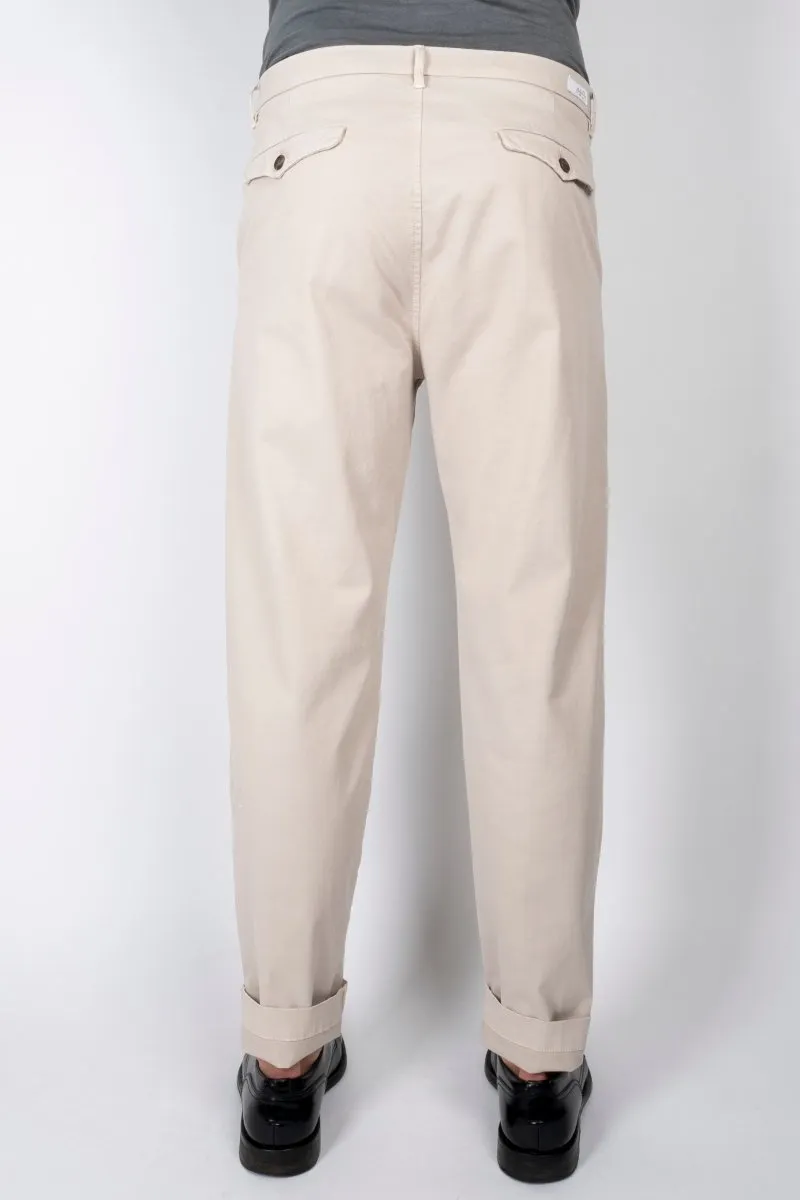 SLOUCHY CHINO / Stone Garment Dyed Sand