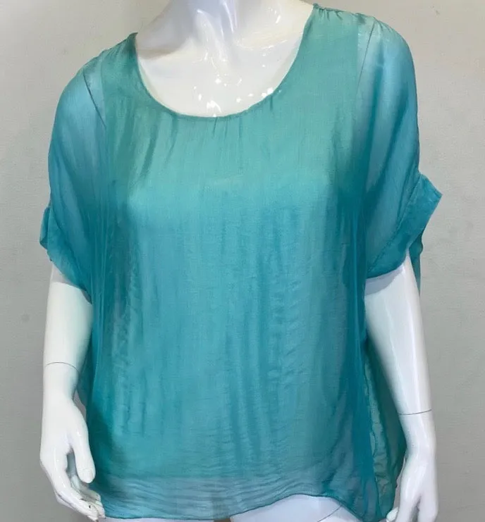 The MAHINA  flowy Silk Top